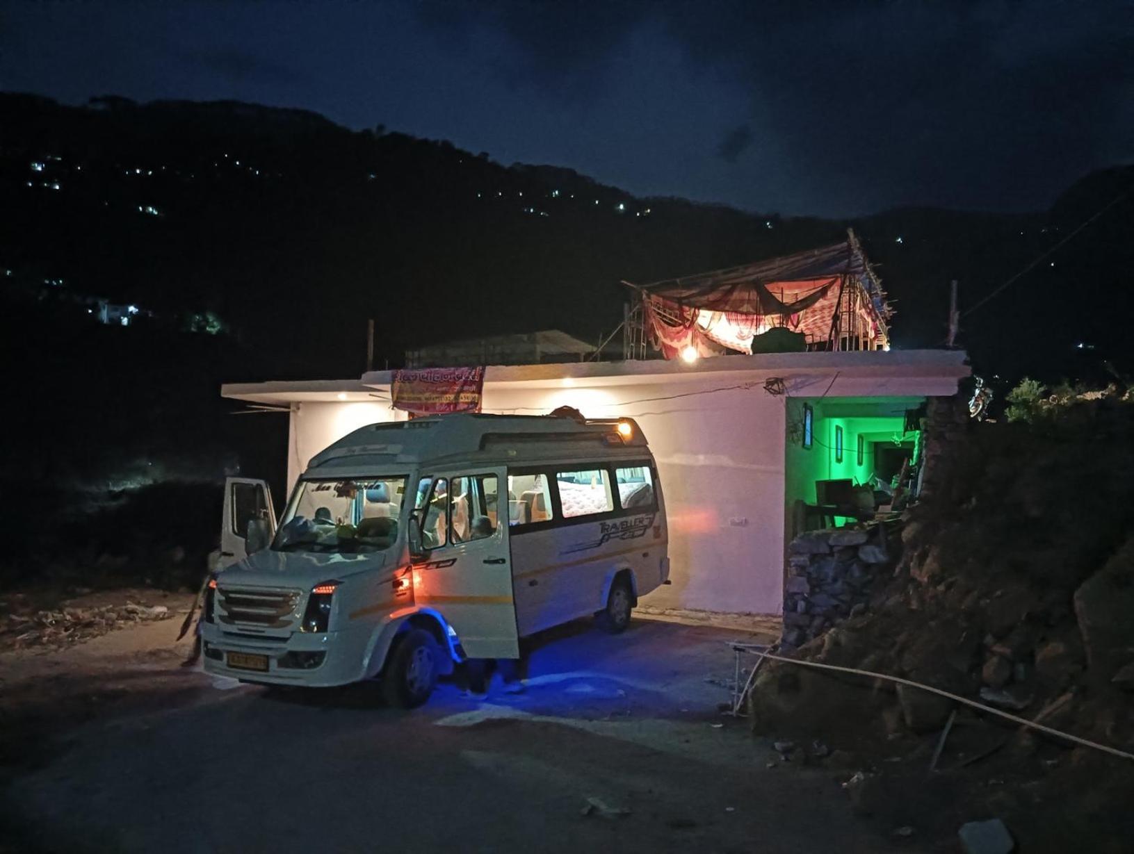 Hotel Chauhan Brothers Uttarkashi Exterior photo