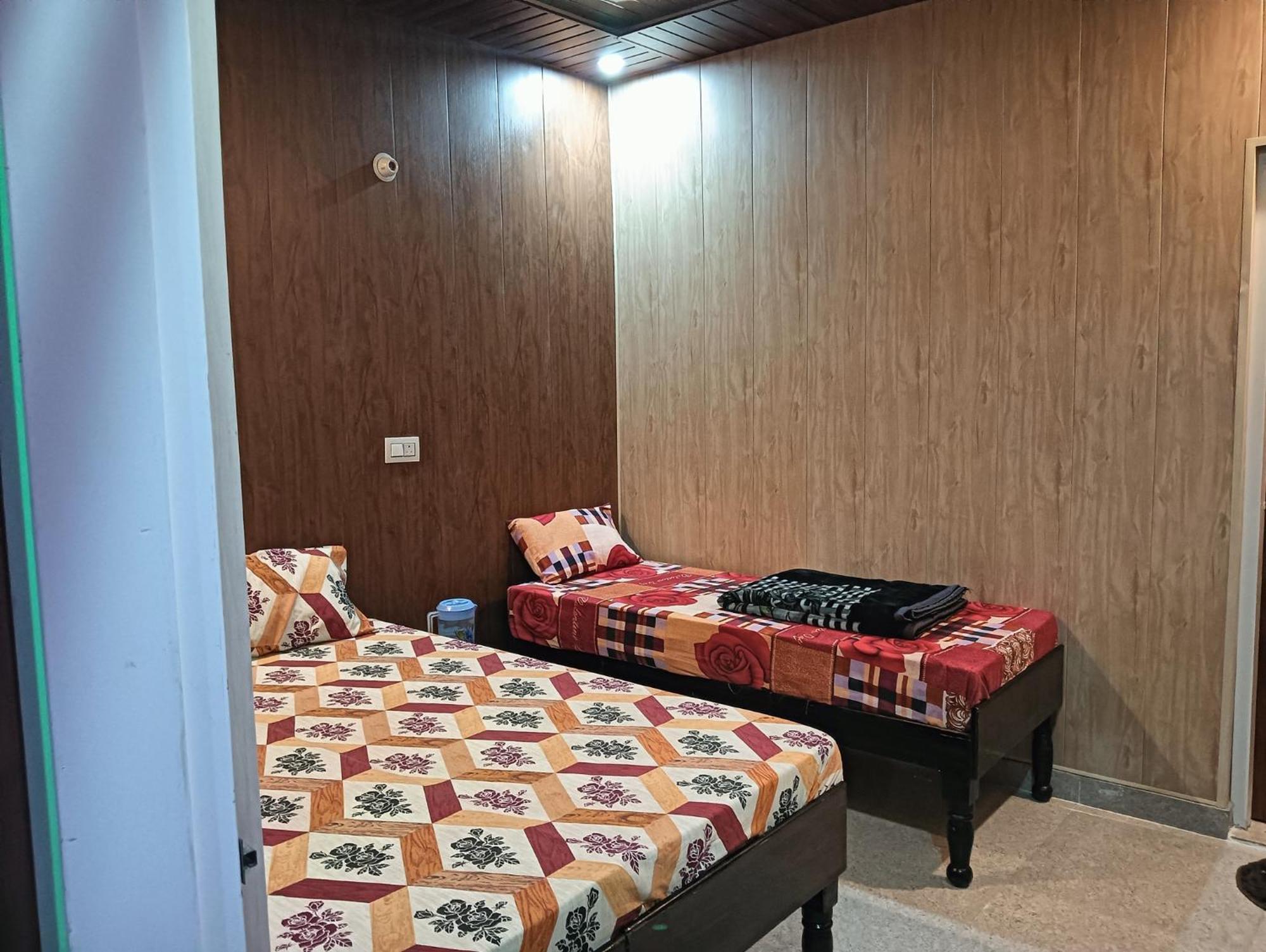 Hotel Chauhan Brothers Uttarkashi Exterior photo